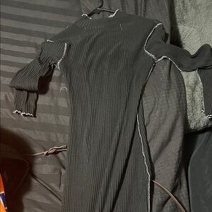 Chic Black Ribbed Long Sleeve Dress